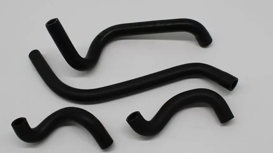 Патрубки радиатора , отопителя